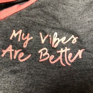 BRAND NEW T-SHIRT BY ARIZONA JEAN CO